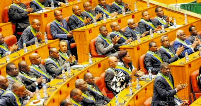 Les parlementaires gabonais en vacances jusqu’en septembre