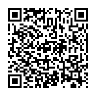 qrcode:https://info241.pro/en-greve-de-la-faim-ben-moubamba-recoit-a-manger-des-populations,3211